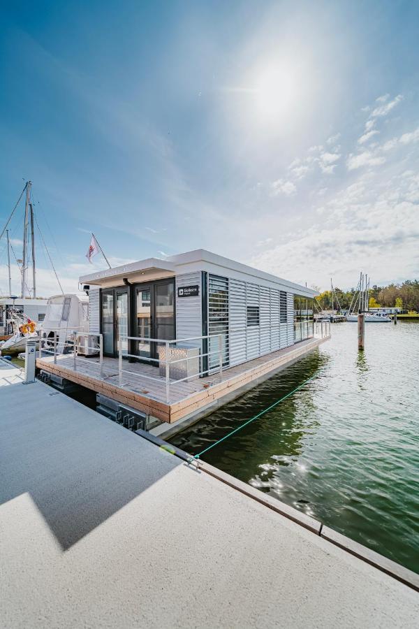 Schwimmendes Ferienhaus "Trinity" Ihr Seahome Auf Der Ostsee Peenemunde Exterior foto